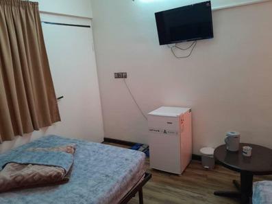 Ferdowsiemam-Tehran_53511