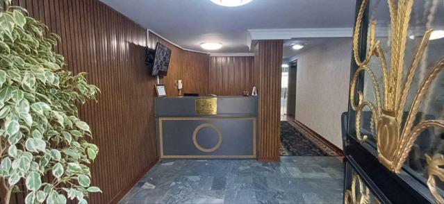 Iranian-Tehran_60397