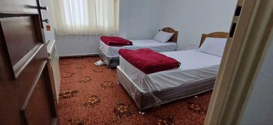 Iranian-Tehran_60400