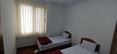 Iranian-Tehran_60401