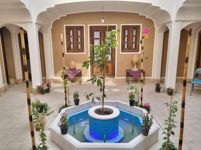 Khanekhatun-Kerman_56004