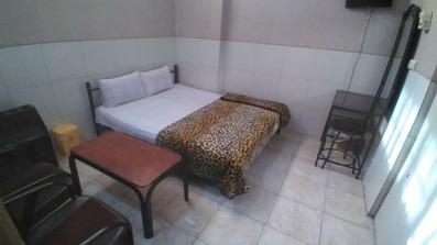 Khayam-Esfahan_52281