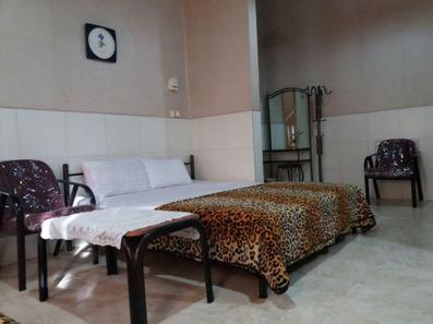 Khayam-Esfahan_52280