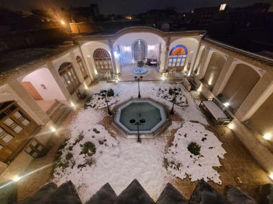 Reyhan-Kashan_58487