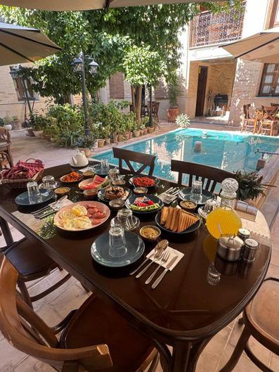 Roozbahan-Shiraz_61625