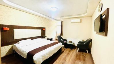 Zeytoon2-Roodbar_406