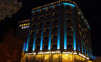 Armandis-Esfahan_61430