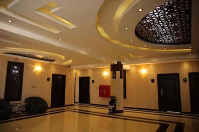 راهرو منتهی به اتاق ها هتل خفاجی کاظمین