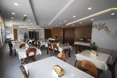 Amirkhanlu-Bojnord_19821