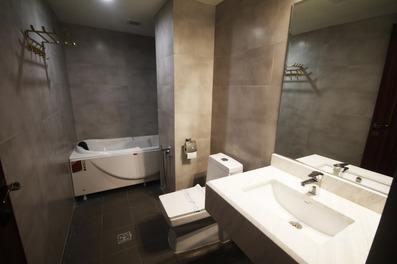 Amirkhanlu-Bojnord_19823