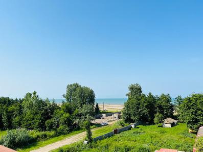 Apadana-Roudsar_37652