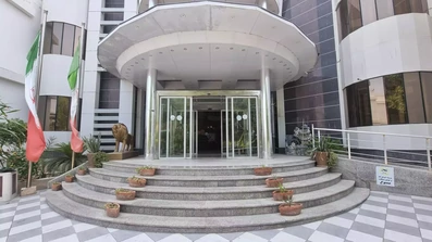 ورودی هتل آرامش کیش