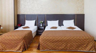 اتاق سه تخته