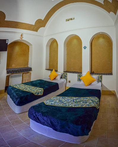 Baghkhoshnevis-Mahriz_13678