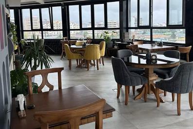 رستوران هتل آپارتمان رویال بلوگا بندر انزلی