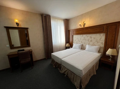 هتل بارش مشهد - اتاق دو تخته توئین - رزرو از یوتراوز