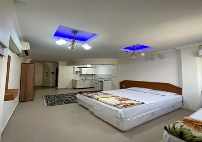 اتاق سه تخته خانه مسافر بهنام مشهد