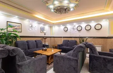 لابی هتل دهدار آستانه اشرفیه با مبلمان راحتی