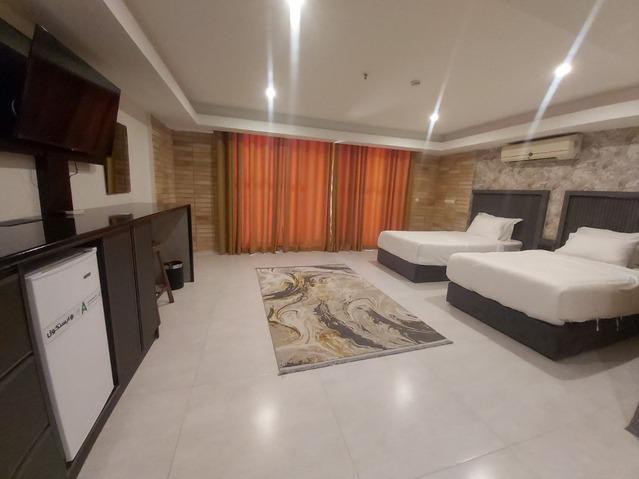 Delgosha-Shiraz_13049