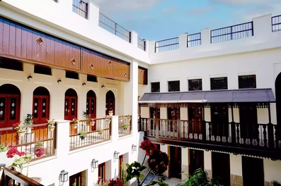 نمای داخلی اقامتگاه سنتی دنسه ریحان بوشهر