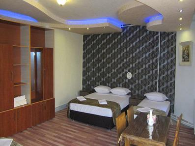 اتاق سه تخته