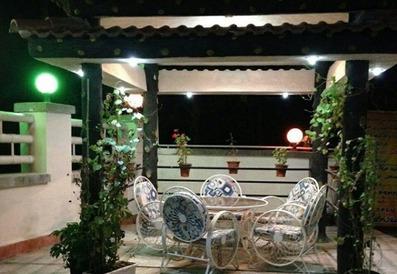 Emperatoorchalak-Lahijan_34985