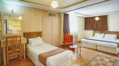 اتاق سه تخته