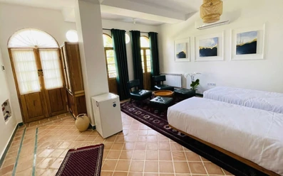 اتاق دو تخته تویین هتل اسپهبدان