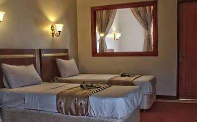 اتاق دو تخته تویین هتل فردیس مشهد
