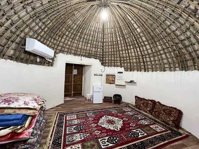 اتاق کف خواب اقامتگاه بومگردی فردیس قشم