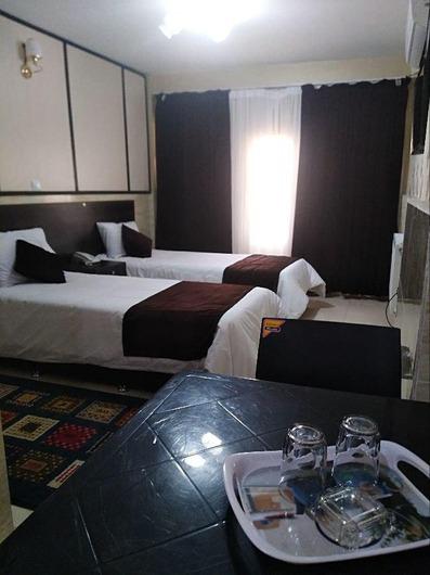 اتاق دو تخته توئین هتل قوام شیراز | یوتراوز