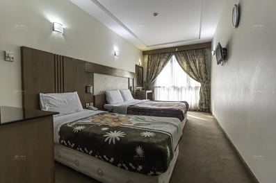 اتاق سه تخته