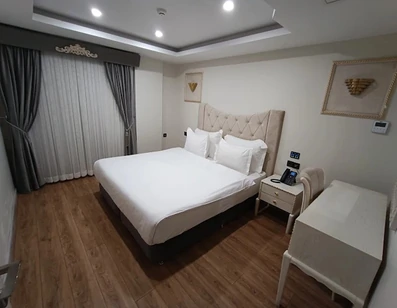 اتاق خواب با تخت دونفره