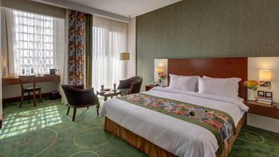 اتاق دوتخته هتل هما 1 مشهد