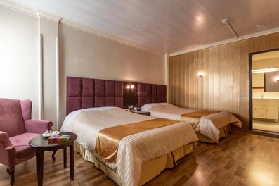 اتاق سه تخته