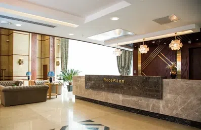 پذیرش هتل جوارالملک مشهد در لابی