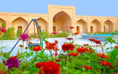 نمای کلی بوتیک هتل کوهاب نطنز