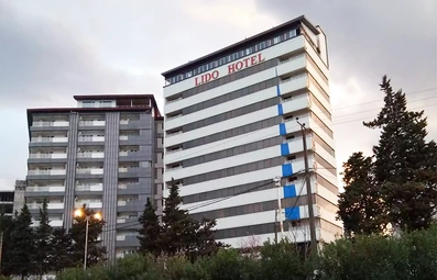 نمای برج هتل لیدو رامسر