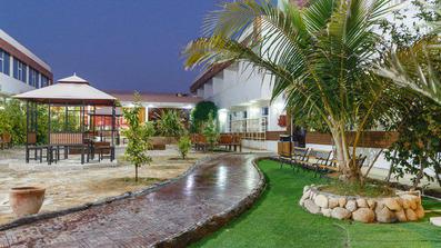 فضای بیرونی 1