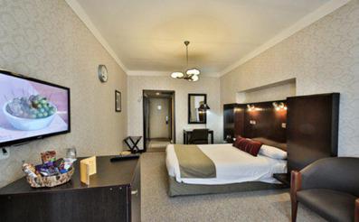 اتاق دو تخت دبل