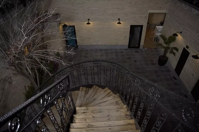 راهرو منتهی به اتاق ها خانه مسافر میرعماد اصفهان