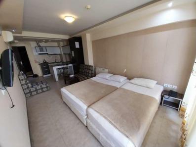 Nazekhazar-Bandaranzali_5203