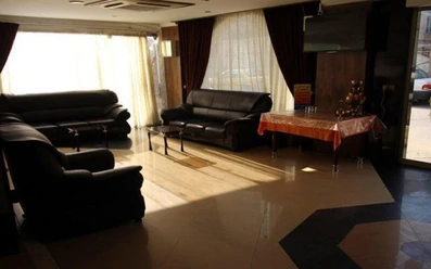 لابی هتل آپارتمان پارمین مشهد