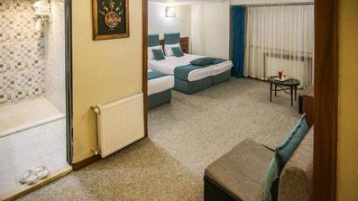 اتاق سه تخته 2