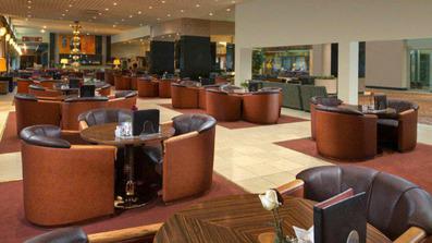 لابی هتل استقلال تهران