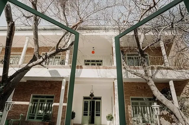 نمای کلی بوتیک هتل پاسیو شیراز