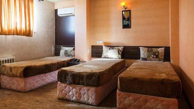 اتاق سه تخته 2