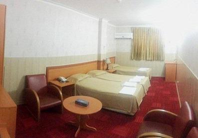 اتاق سه تخته