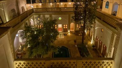 Sarayeqajar-Kashan_10080