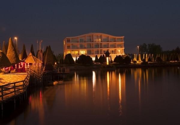 نمای بیرونی